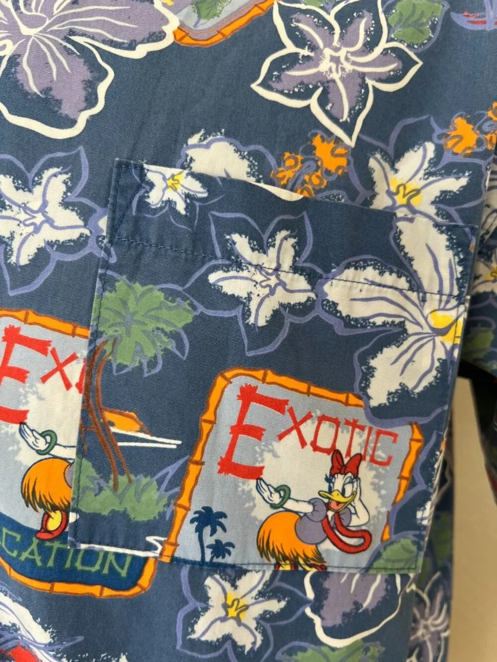 Mickey Mouse Hawaiian Shirt - Disney - Tiki Surf - Size Small - Unisex